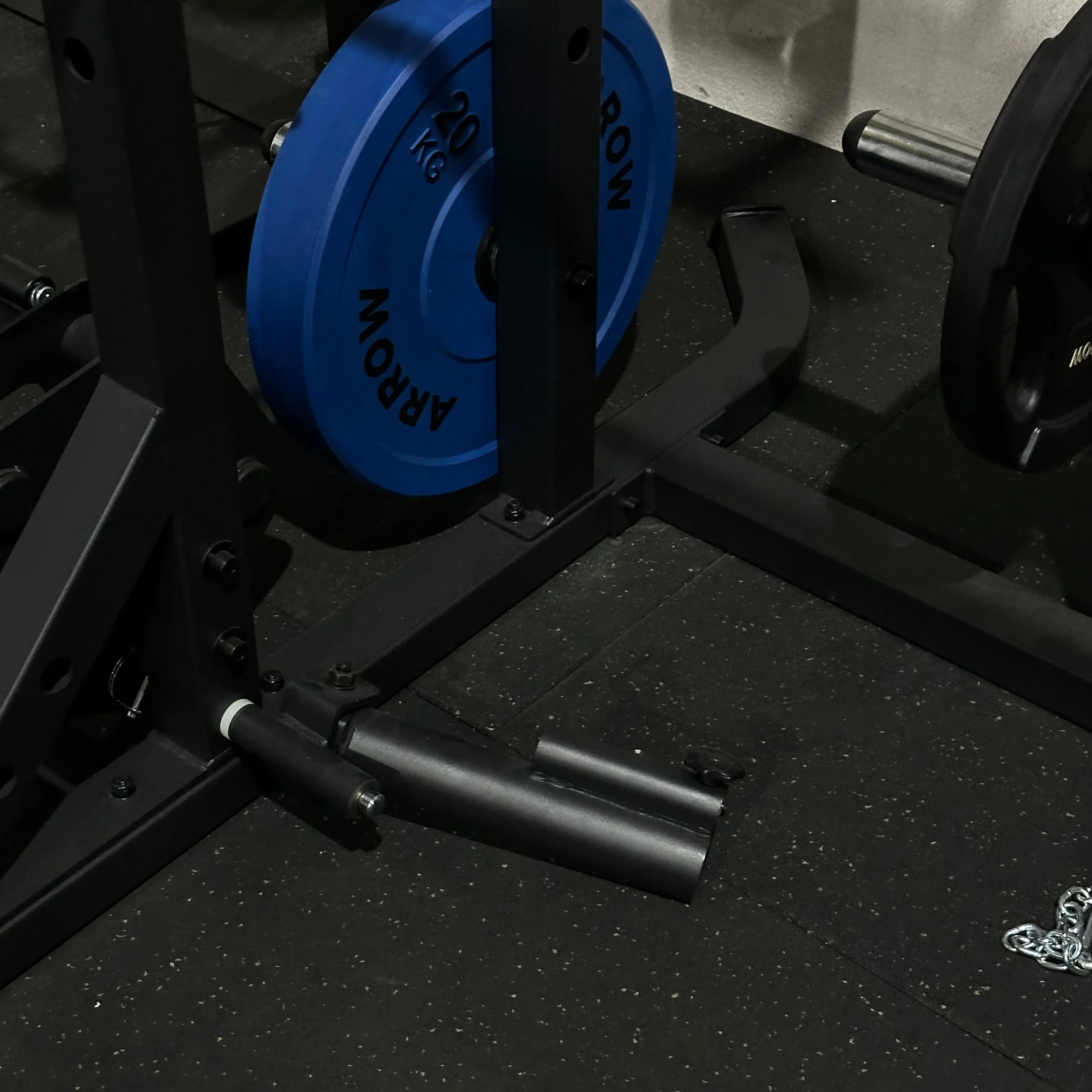 Arrow Half Rack With Lat Pulldown & Sissy Squat Bench