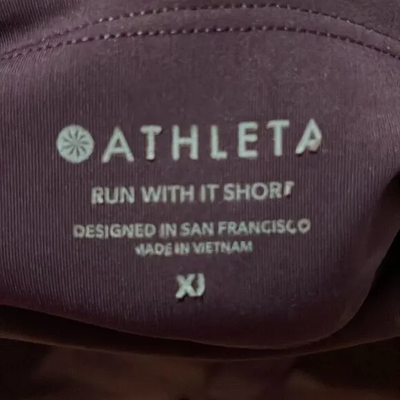 Athleta Run With It Piping Short, Agate Purple