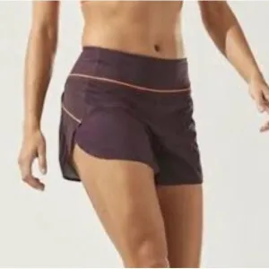 Athleta Run With It Piping Short, Agate Purple