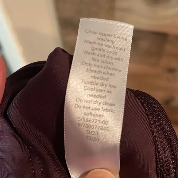 Athleta Run With It Piping Short, Agate Purple