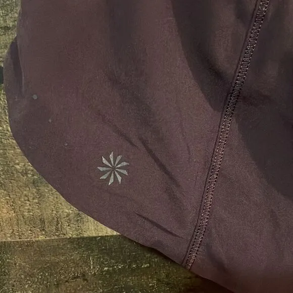 Athleta Run With It Piping Short, Agate Purple