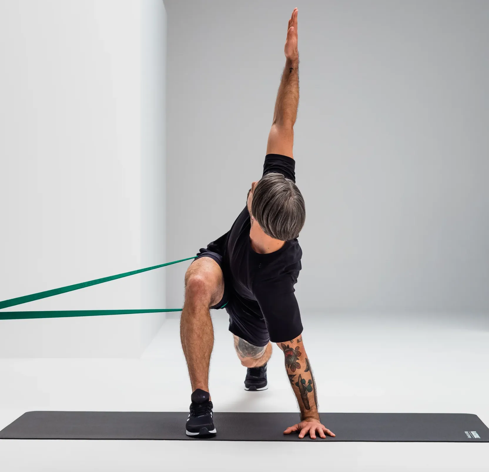 BLACKROLL - Super Band, Long Bands for Working Out, Resistance Bands for Legs and Glutes, Workout Bands for Stretching and Exercise, Booty Bands for Home Gym Equipment