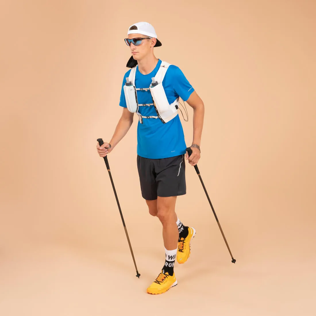 CHAUSSETTES DE RUNNING RUN900 EPAISSES MI-MOLLET