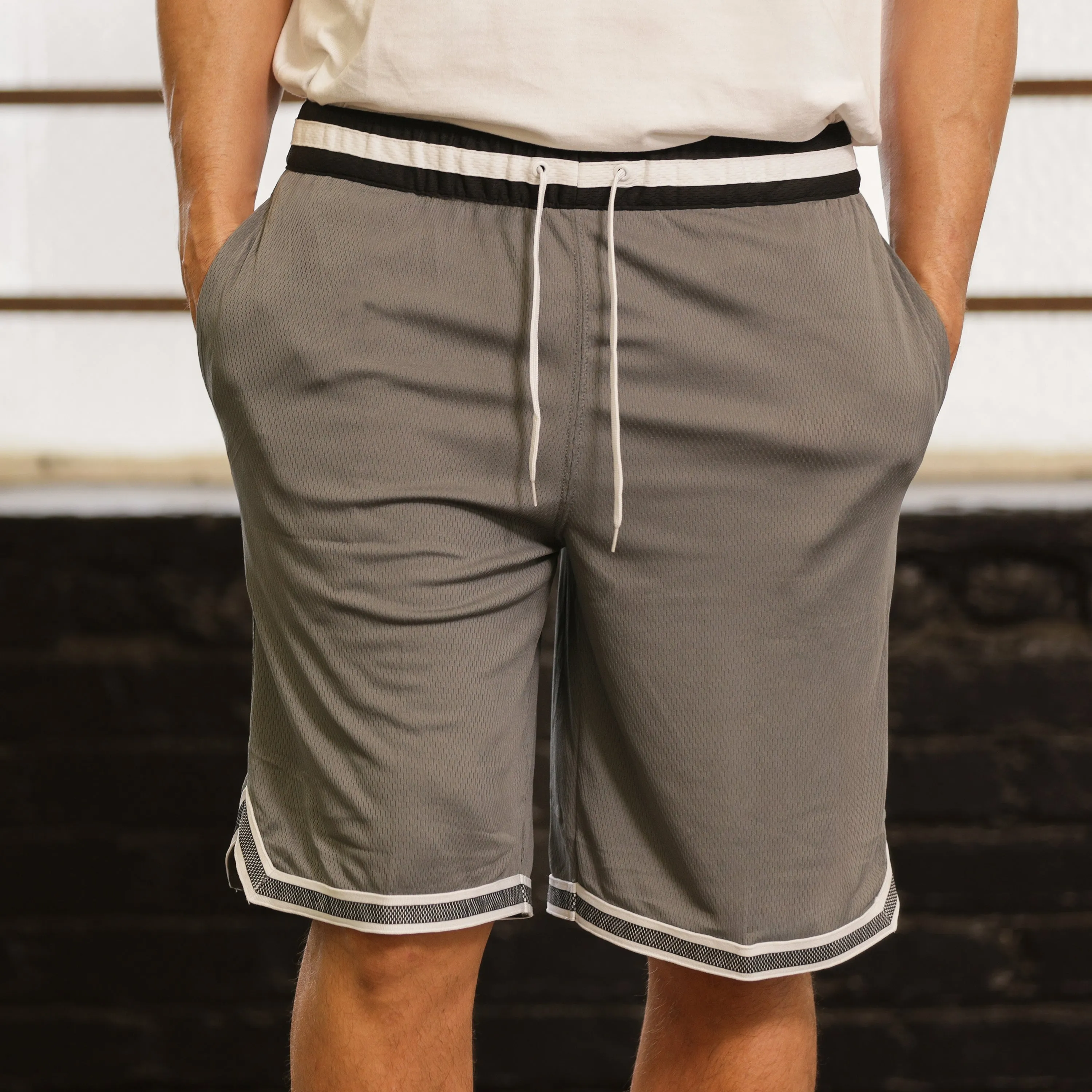 Classic Basketball Short - Mens