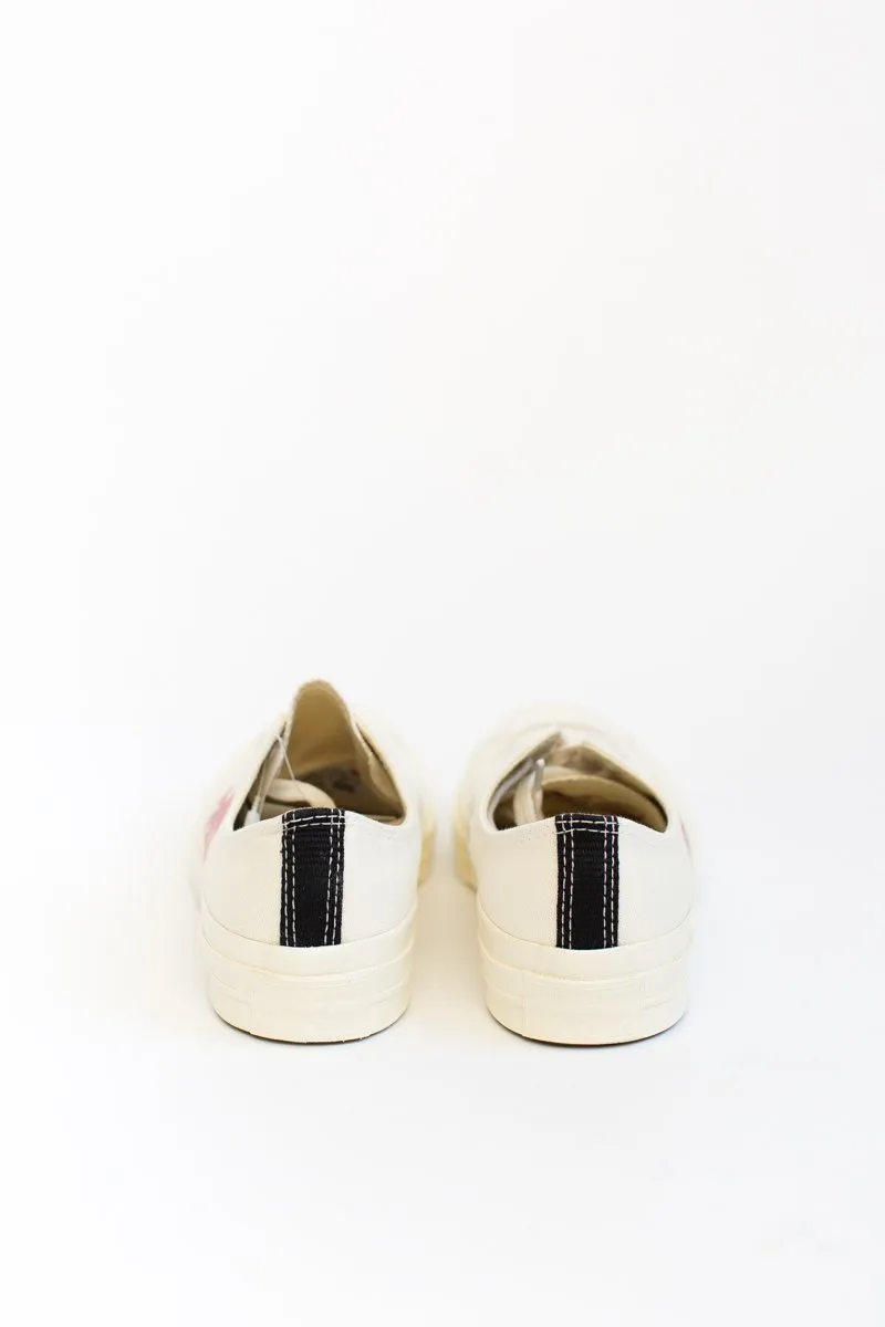 Comme des Garçons PLAY Converse Low-Top Chuck Taylors