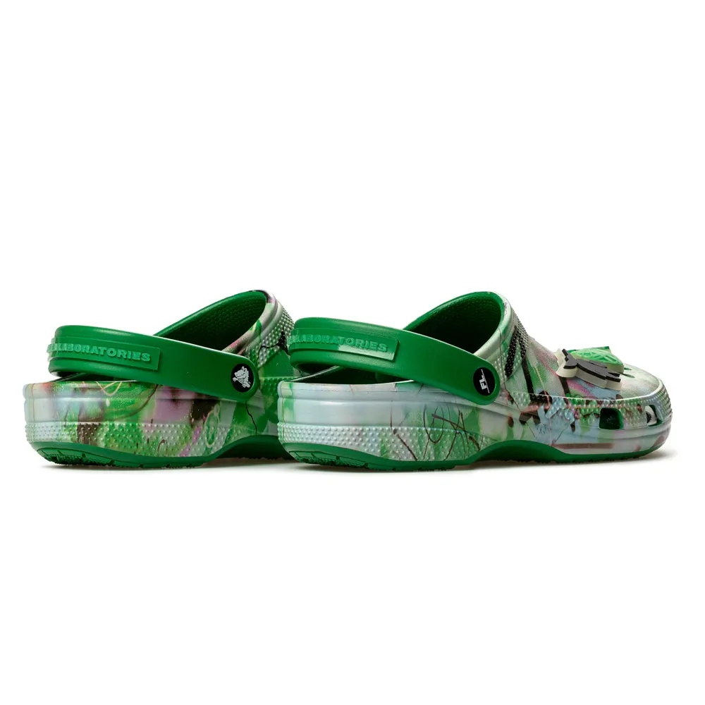 Crocs x Futura Laboratories Classic Clog | Green Ivy