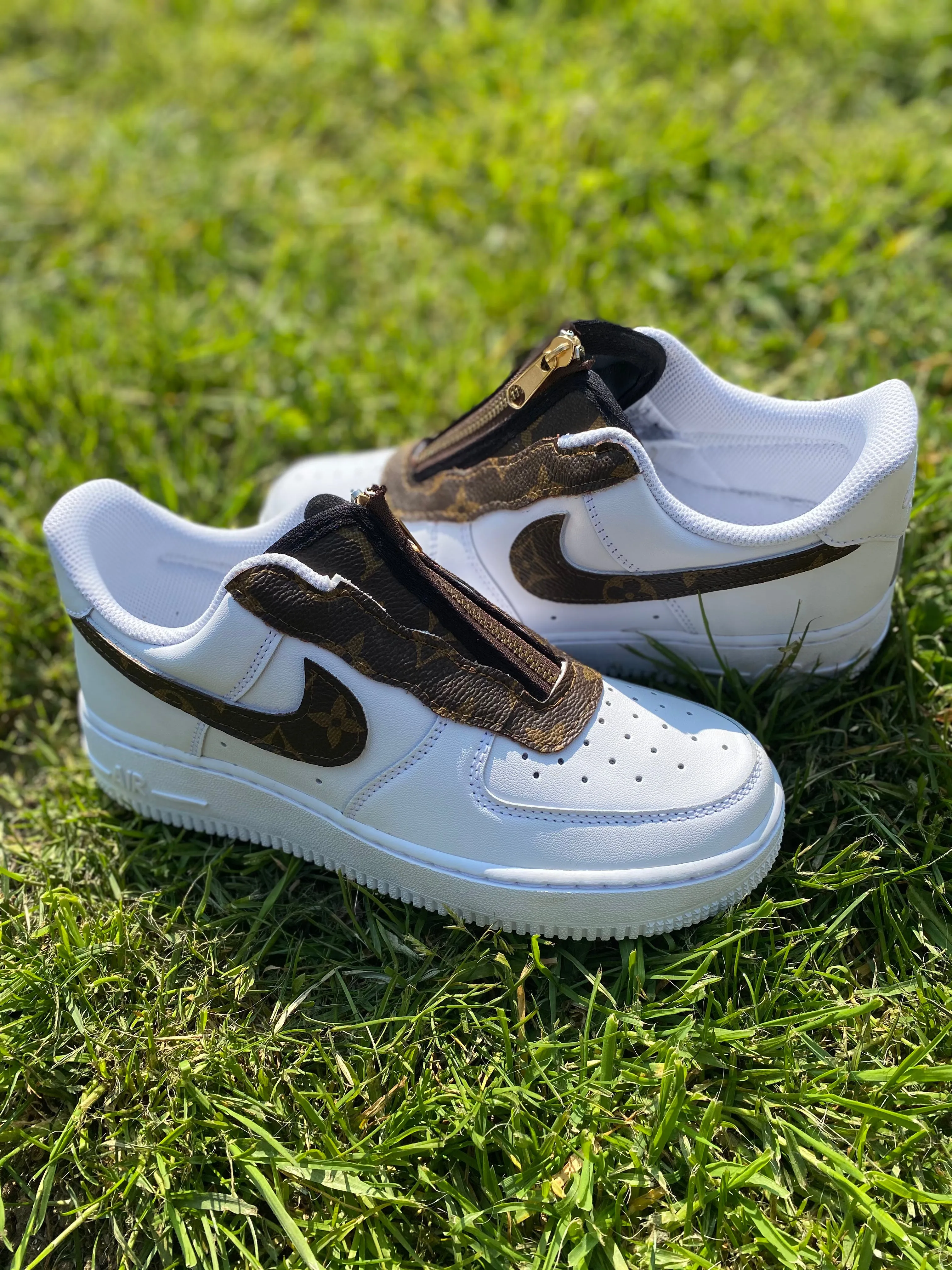 Custom made ZipLock Nike AF1’s