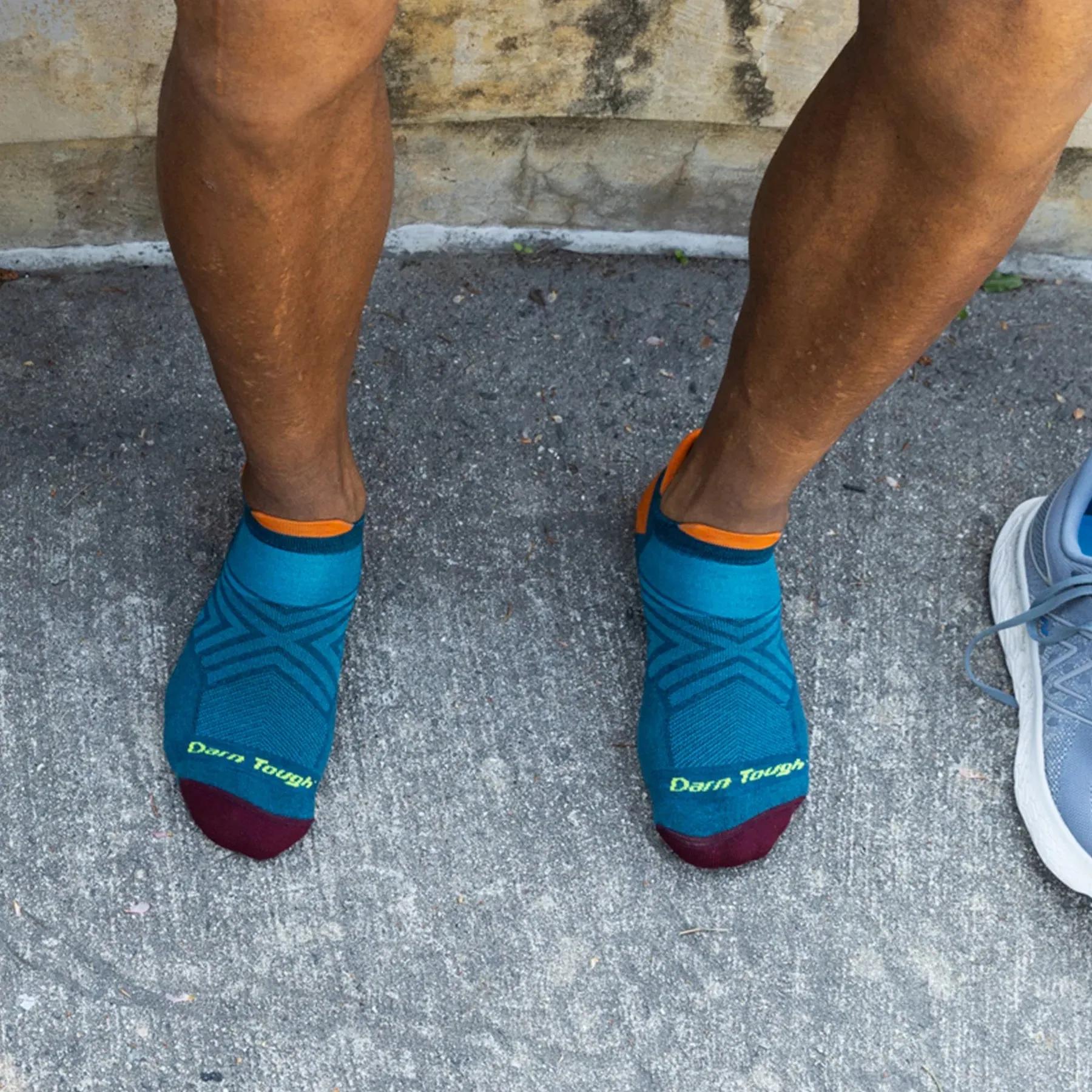 Darn Tough Mens Run No Show Tab Ultra-Lightweight Running Sock