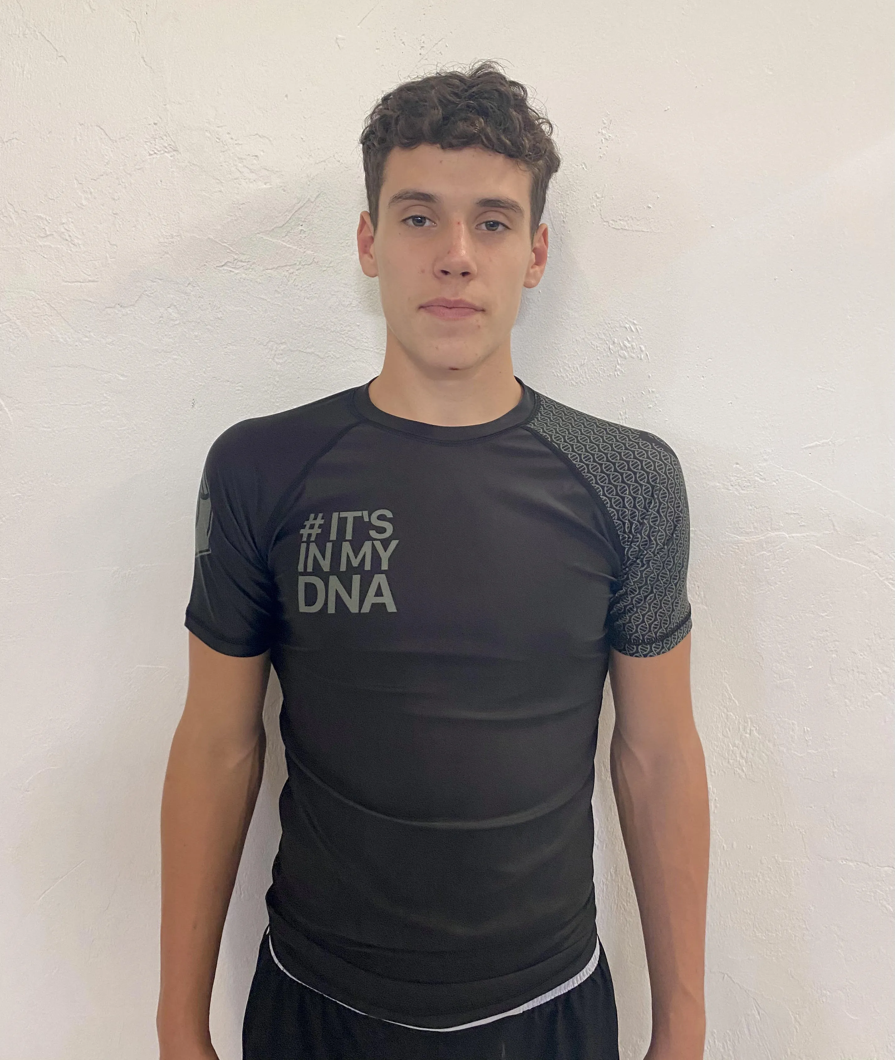 DNA RASH GUARD SHORT SLEEVE BRAUS