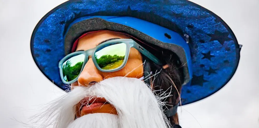 Goodr OG sunglasses- Sunbathing with Wizards