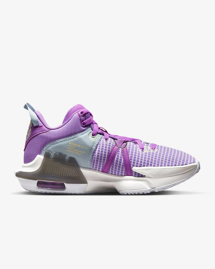 LeBron Witness 7