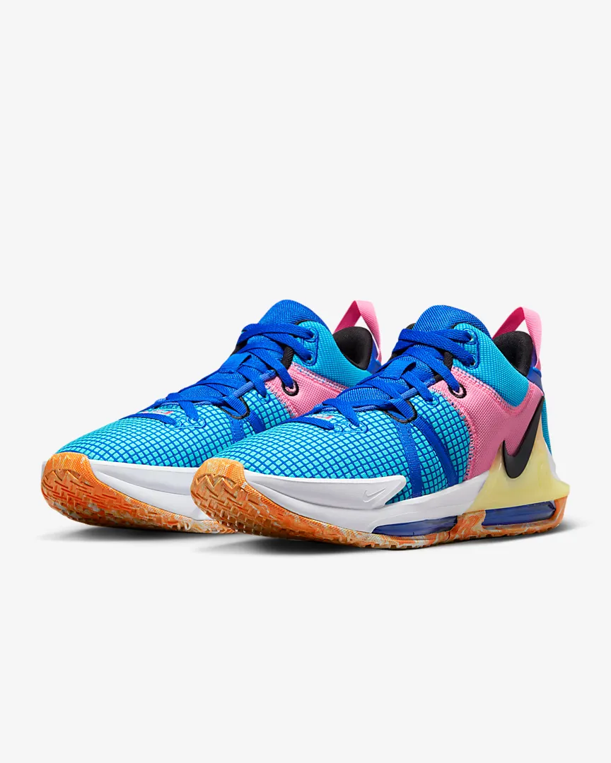 LeBron Witness 7