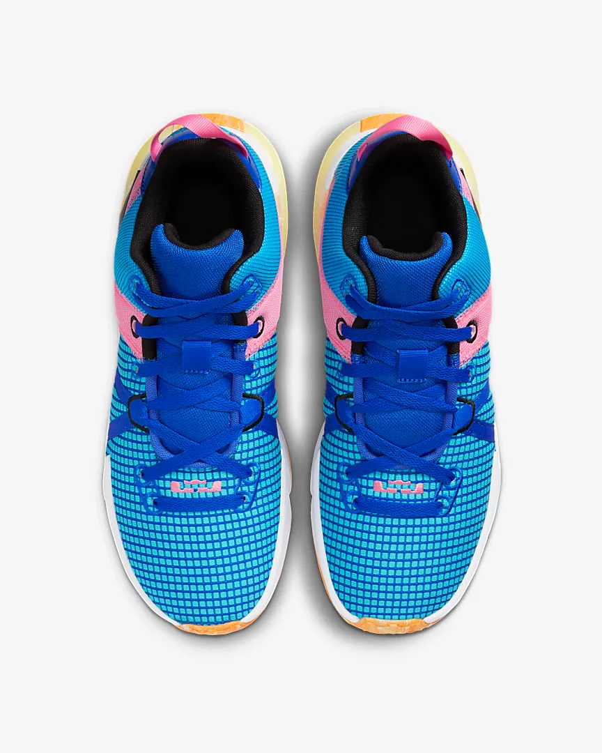 LeBron Witness 7