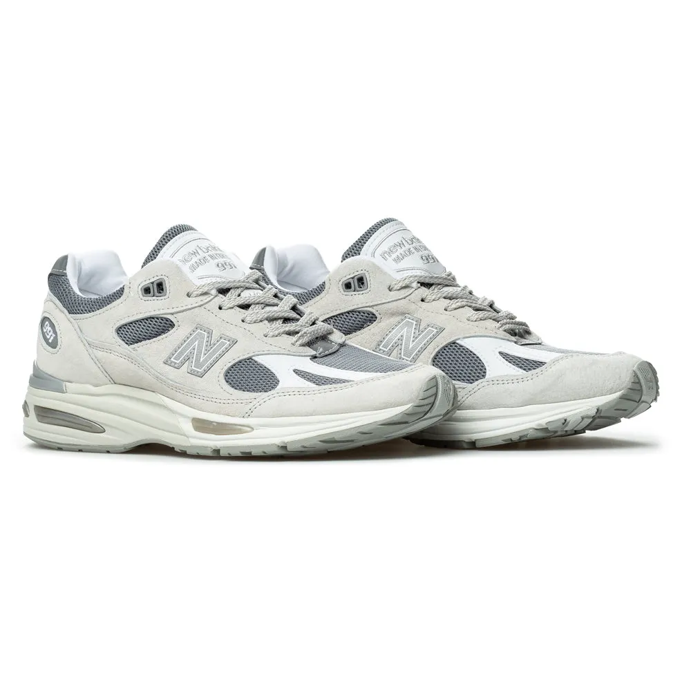 MADE in UK 991v2 | Cool Grey