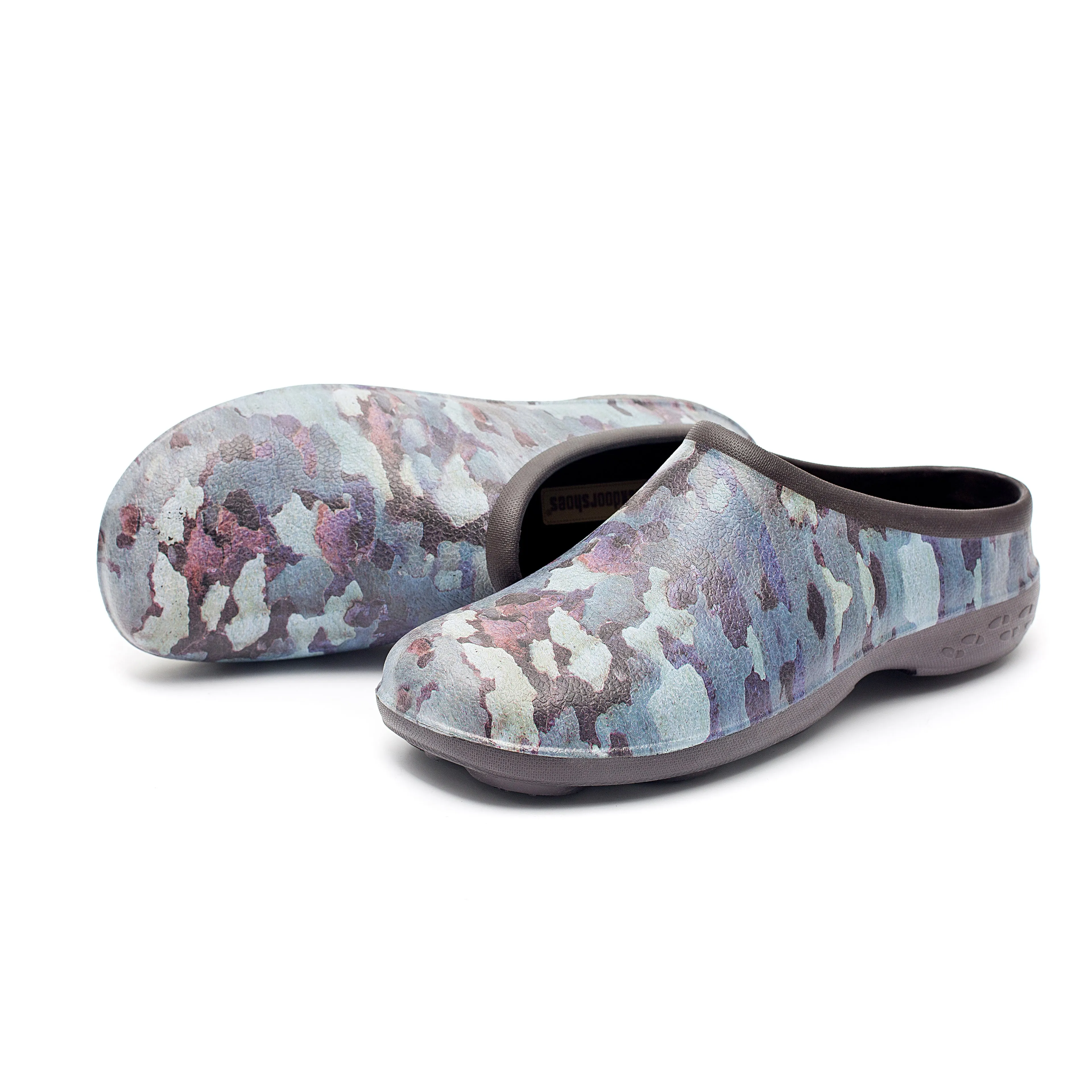 Men's Camo Chunky Tread Clogs