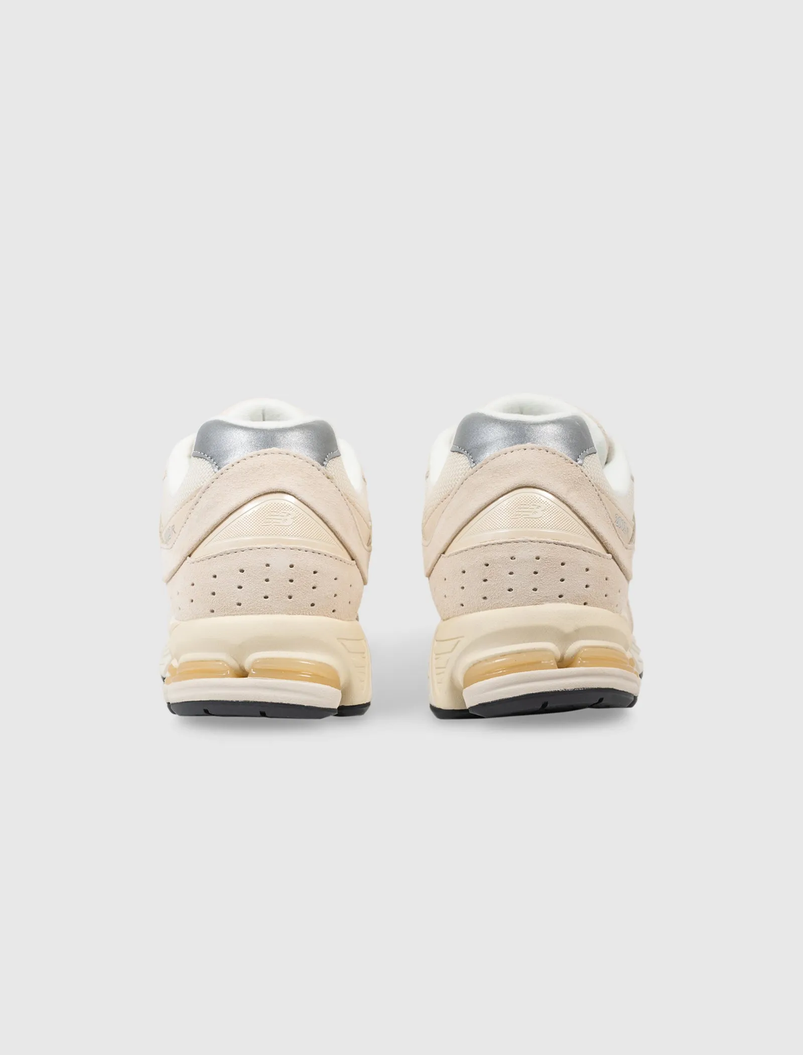 NB 2002R