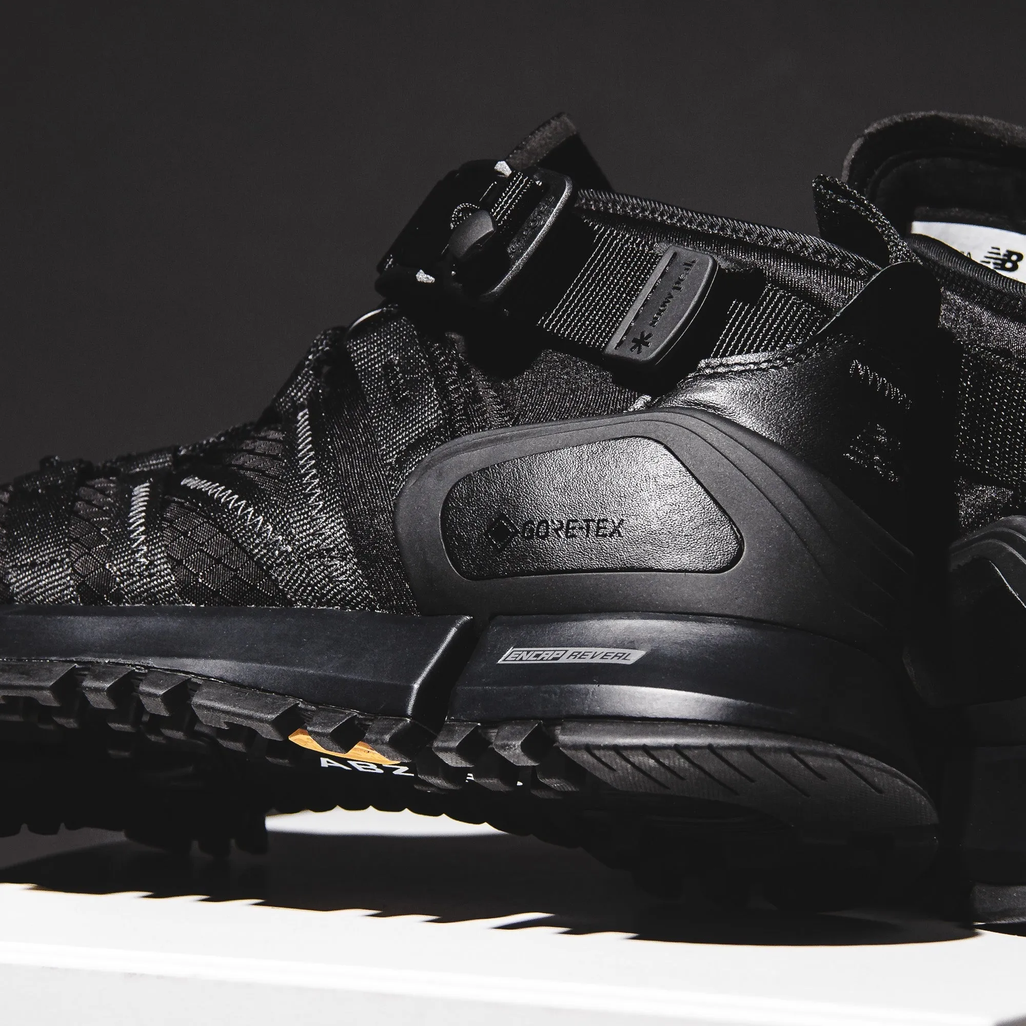 New Balance Men Tokyo Design R-C4 x Snow Peak Japan Gore-Tex Black Core MSRC4GSA