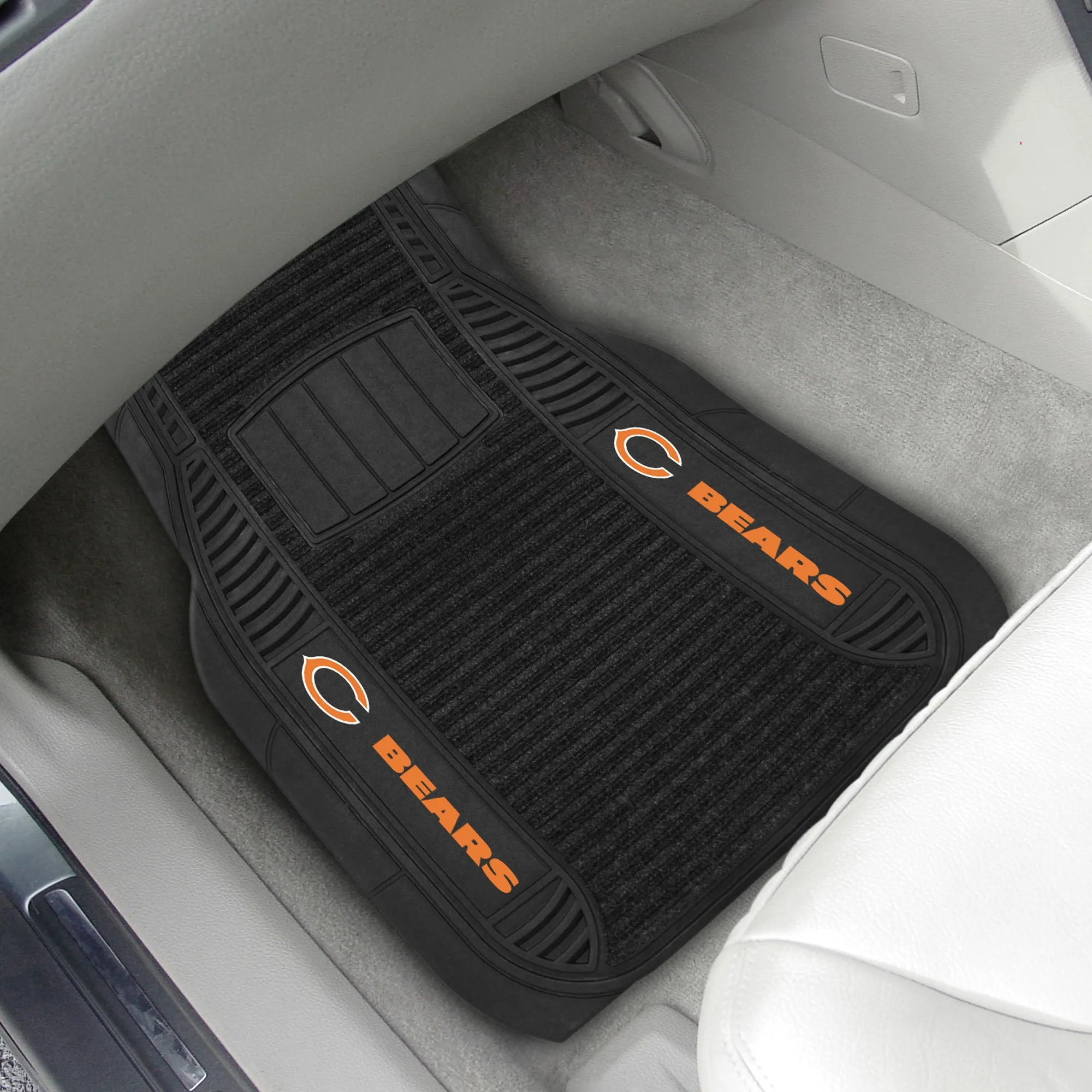 NFL - Chicago Bears 2-pc Deluxe Car Mat Set