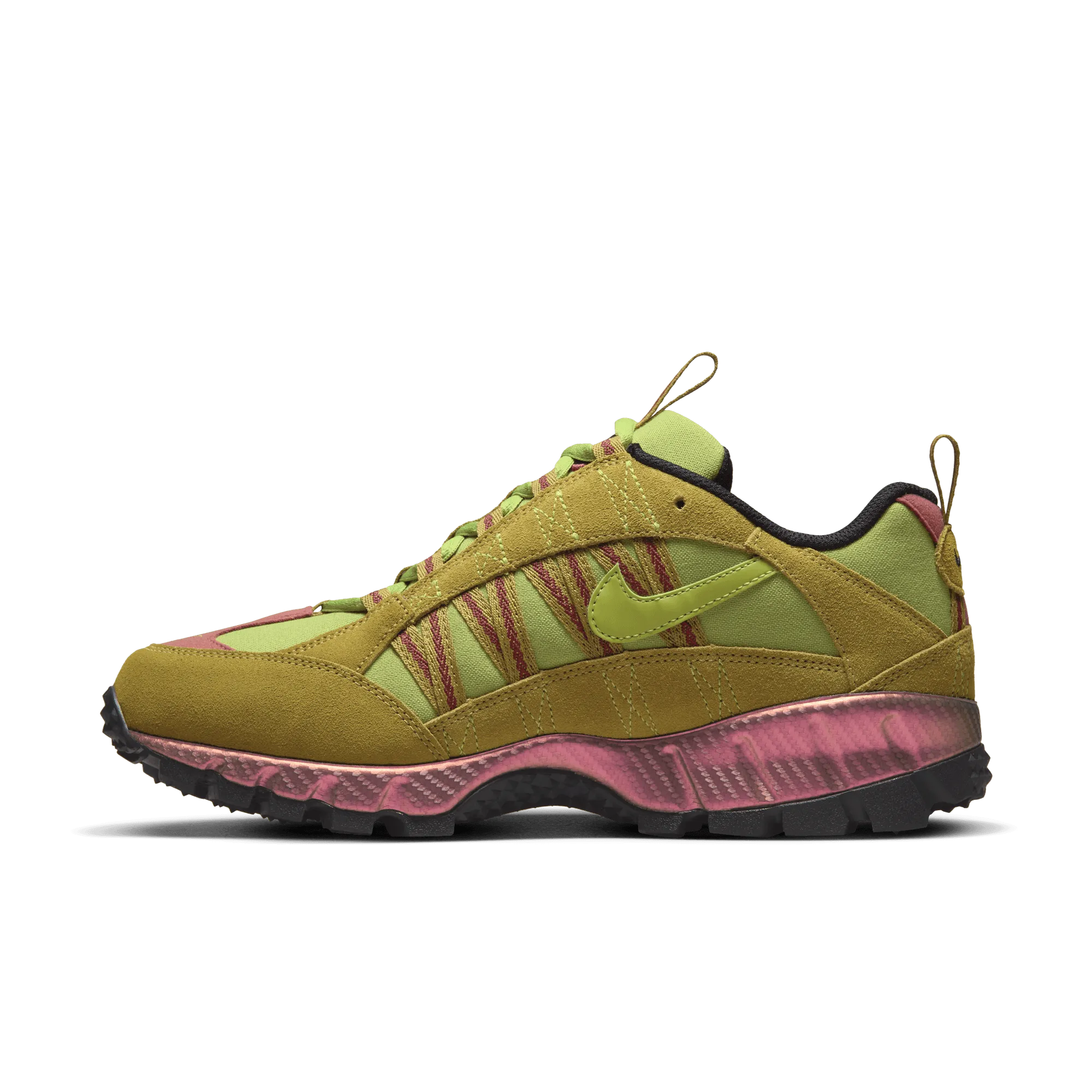 NIKE AIR HUMARA