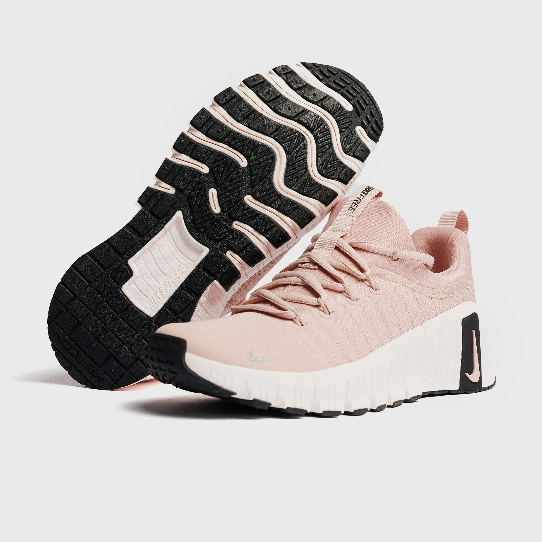 Nike - Free Metcon 6 Premium Women's Training Shoes - PINK OXFORD/BLACK-LIGHT SOFT PINK