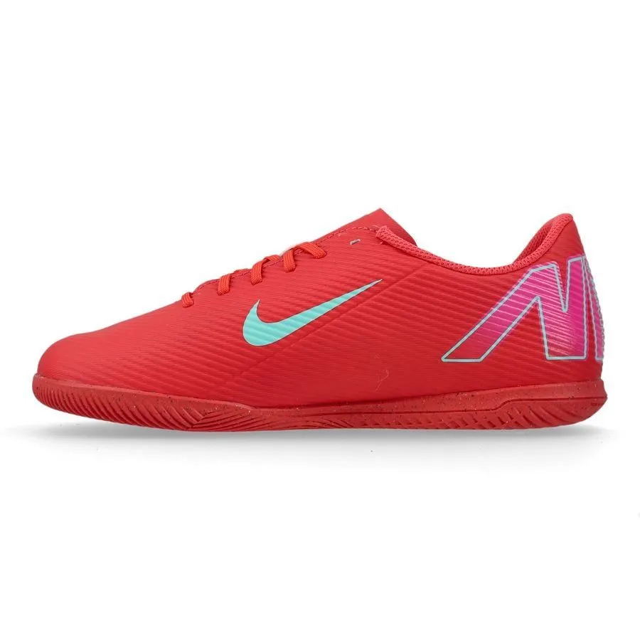 Nike Kids' Mercurial Vapor 16 Club Indoor Soccer Shoes