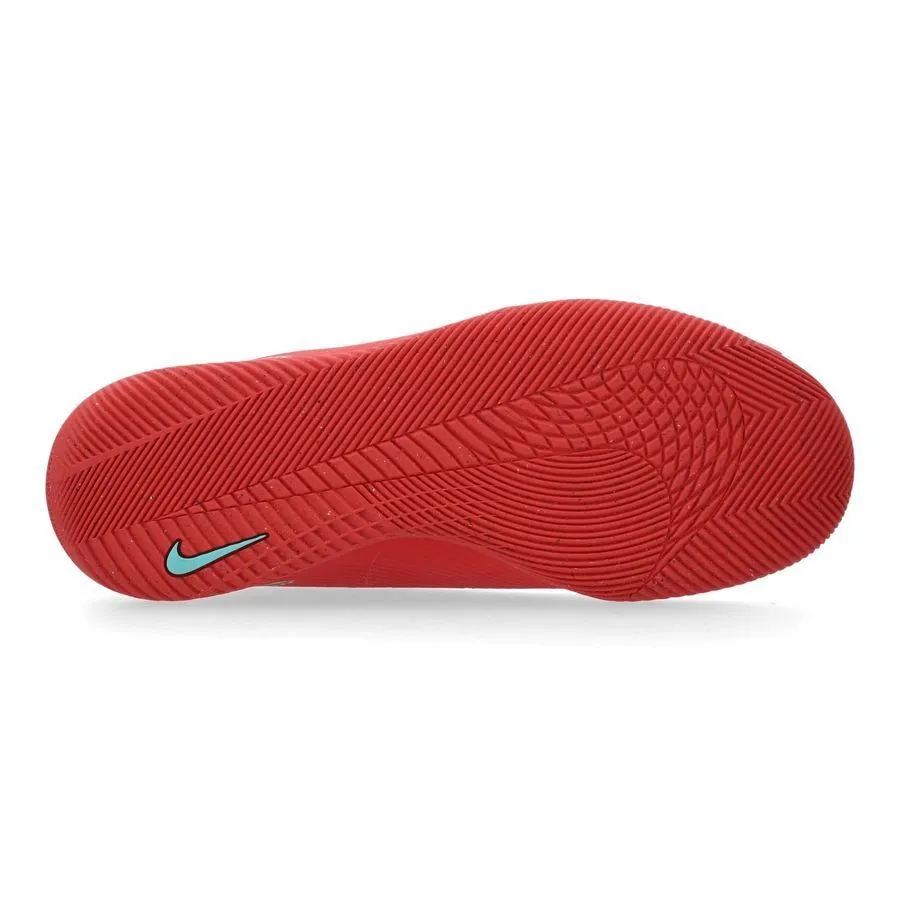 Nike Kids' Mercurial Vapor 16 Club Indoor Soccer Shoes