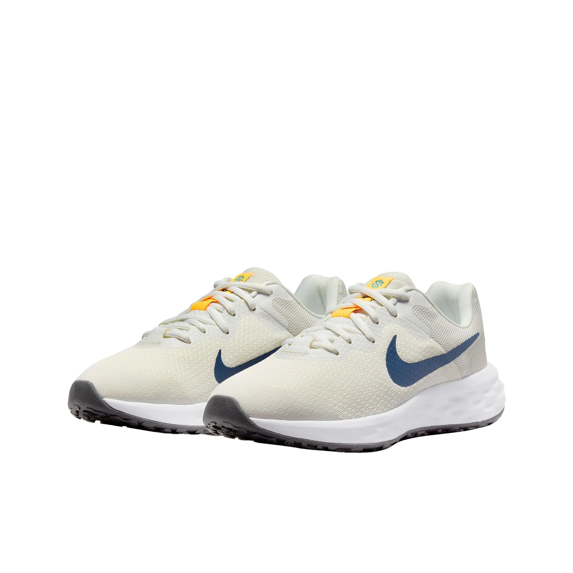 Nike Revolution 6 Gs