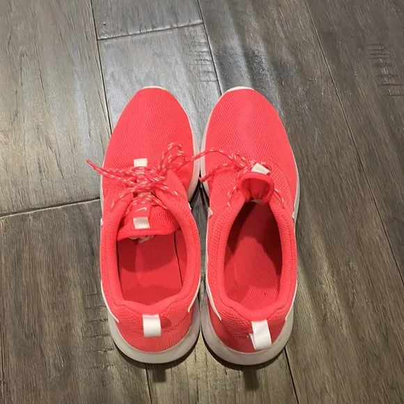 Nike Roshe One rosherun GS shoes sneakers new hyper pink 599729 609 Girls Youth