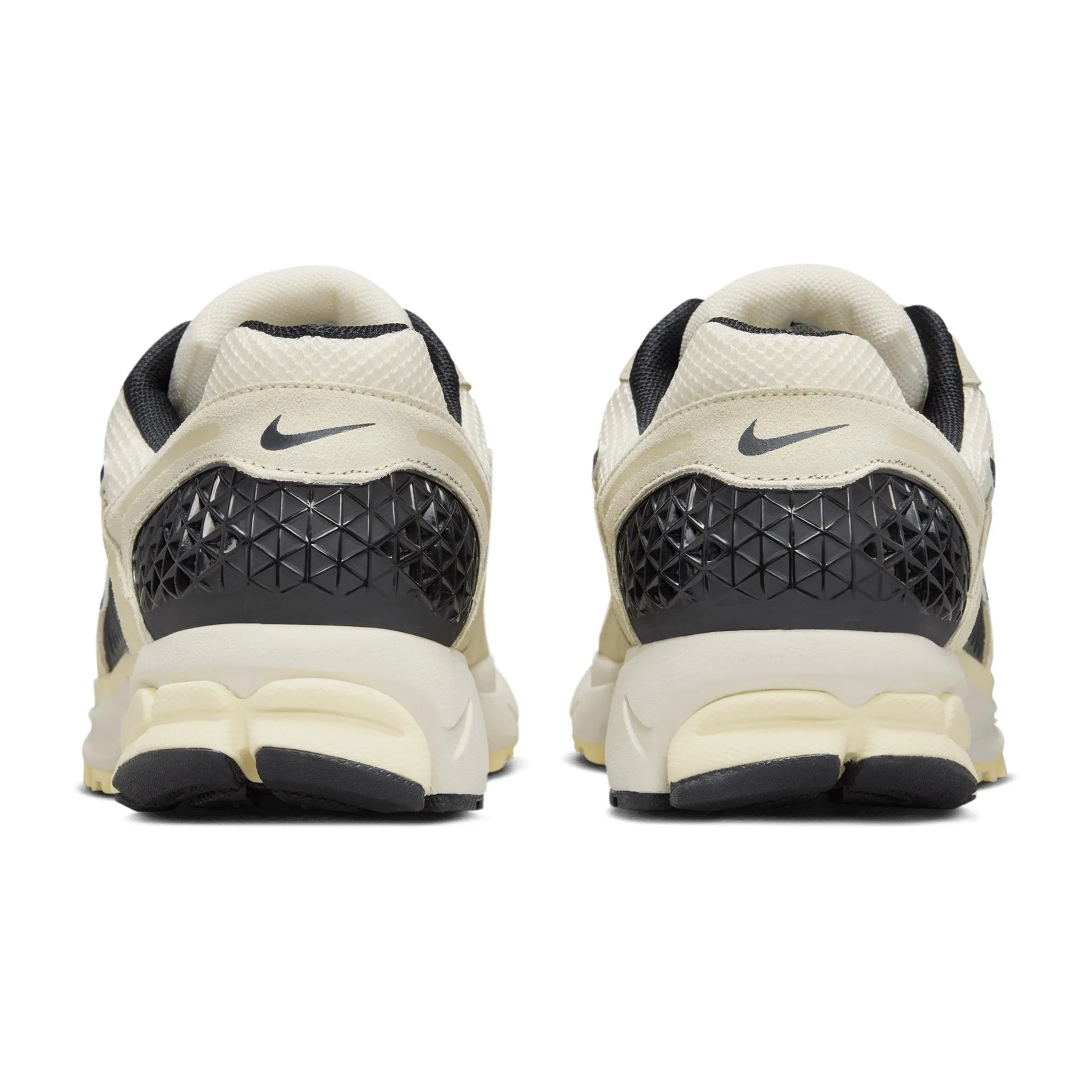 Nike Zoom Vomero 5 Alabaster/Pale Ivory-Black-White HF1553-701