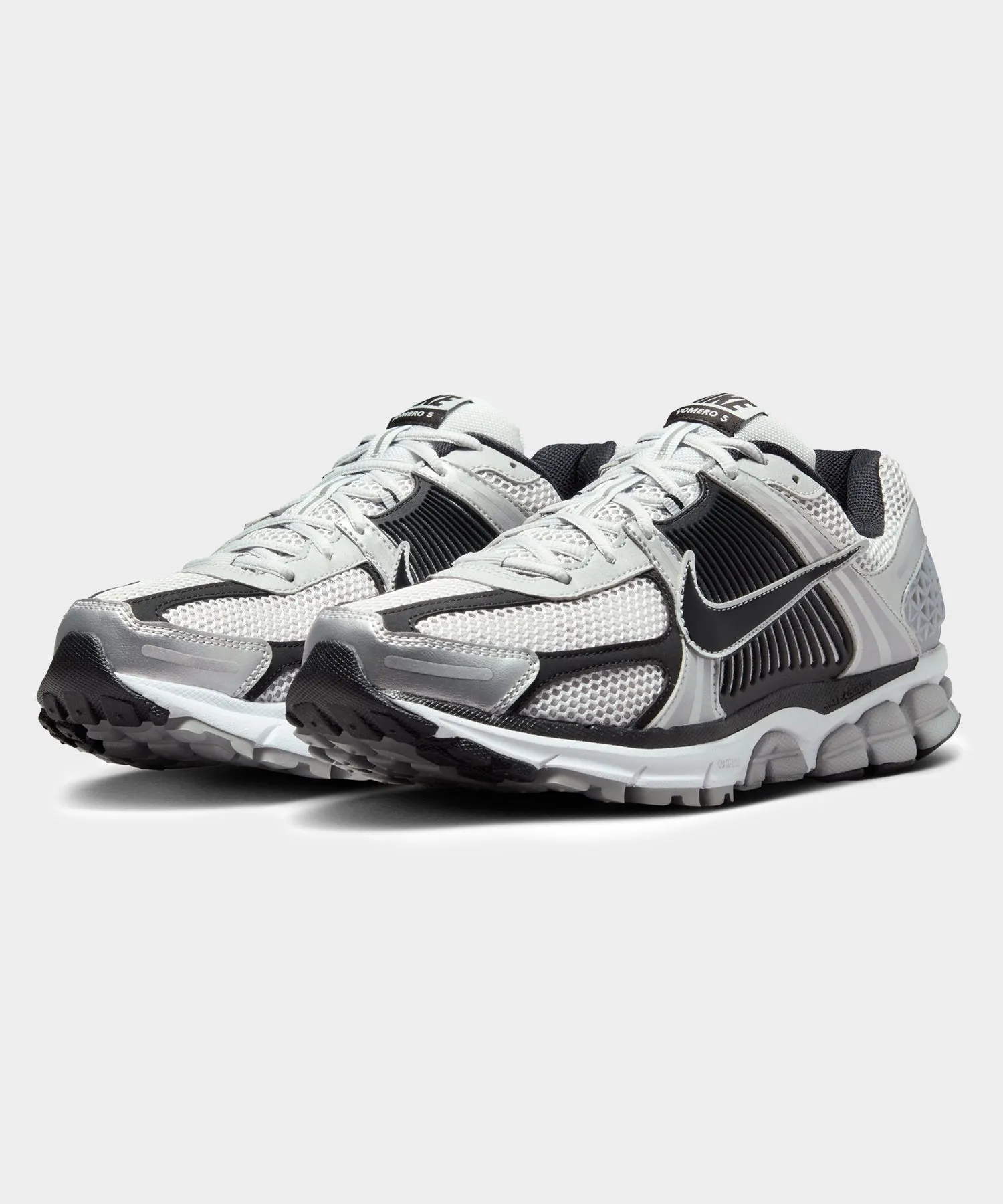 Nike Zoom Vomero in Metallic Silver   Pure Platinum