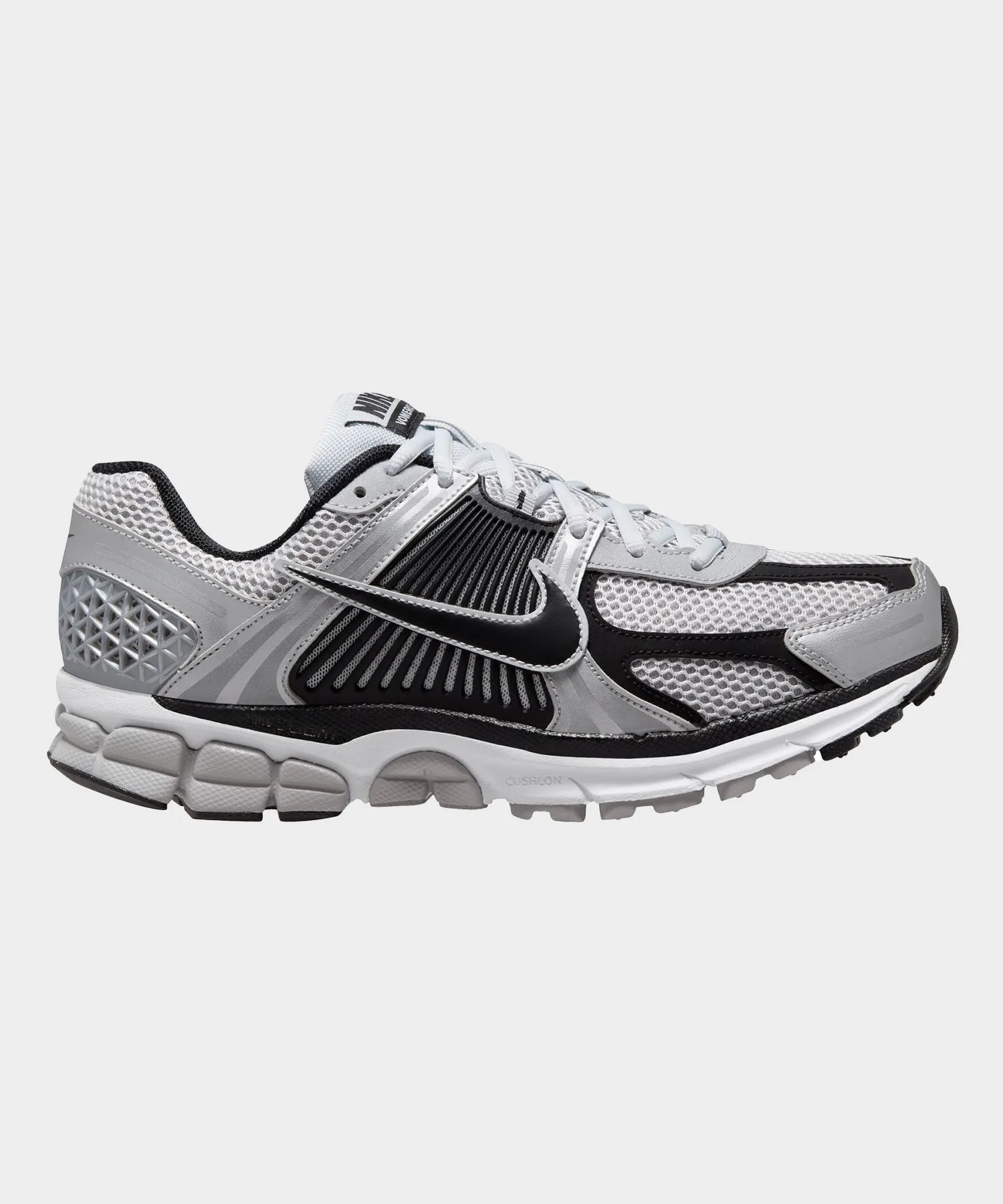 Nike Zoom Vomero in Metallic Silver   Pure Platinum
