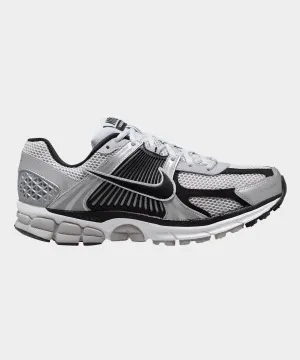Nike Zoom Vomero in Metallic Silver   Pure Platinum