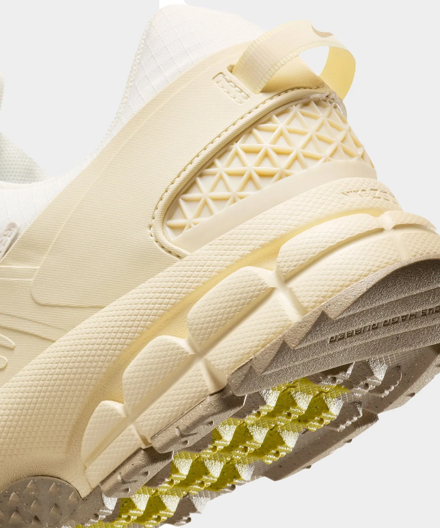 Nike Zoom Vomero Roam in Pale Ivory   Khaki