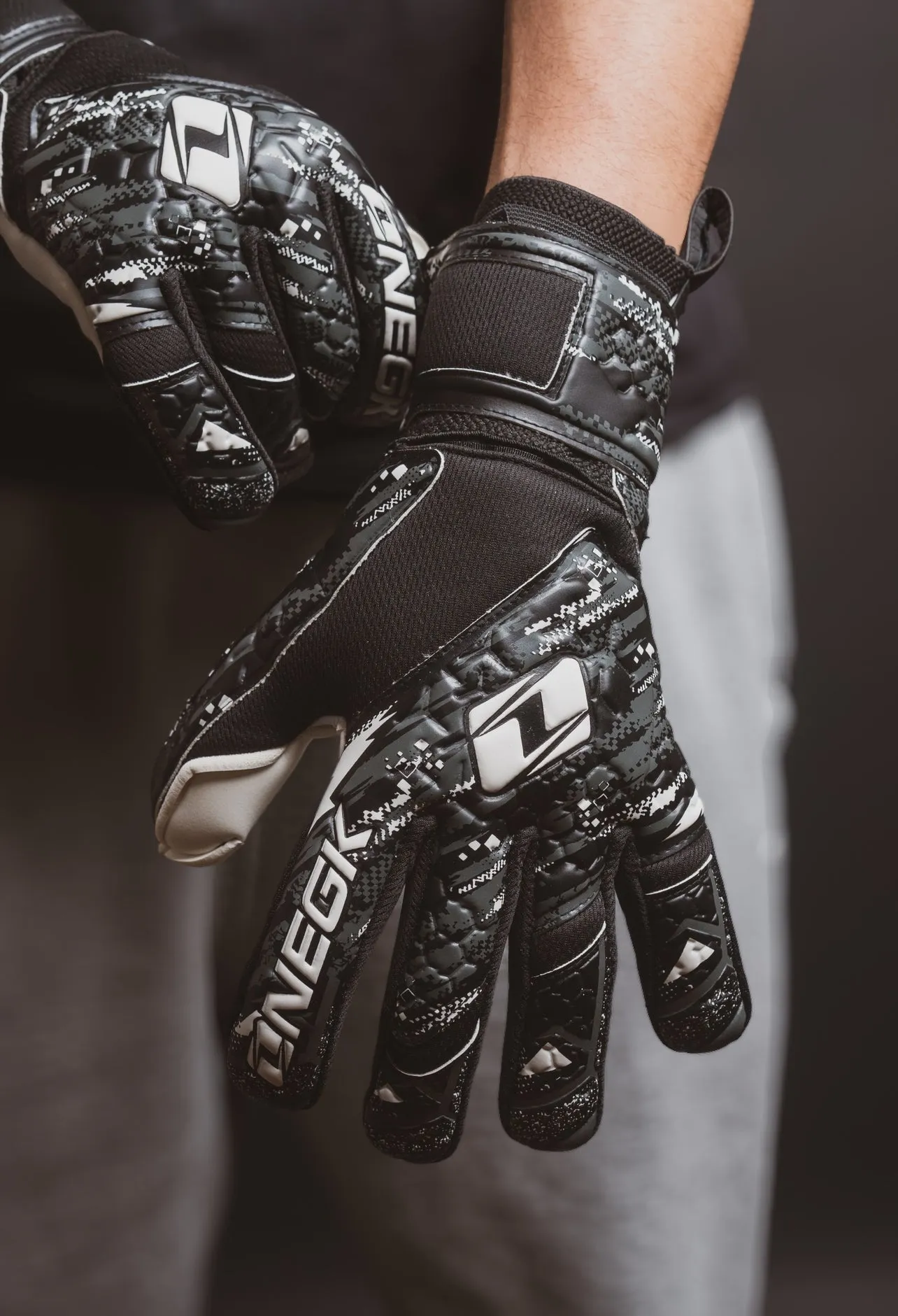 ONEGK MIDNIGHT