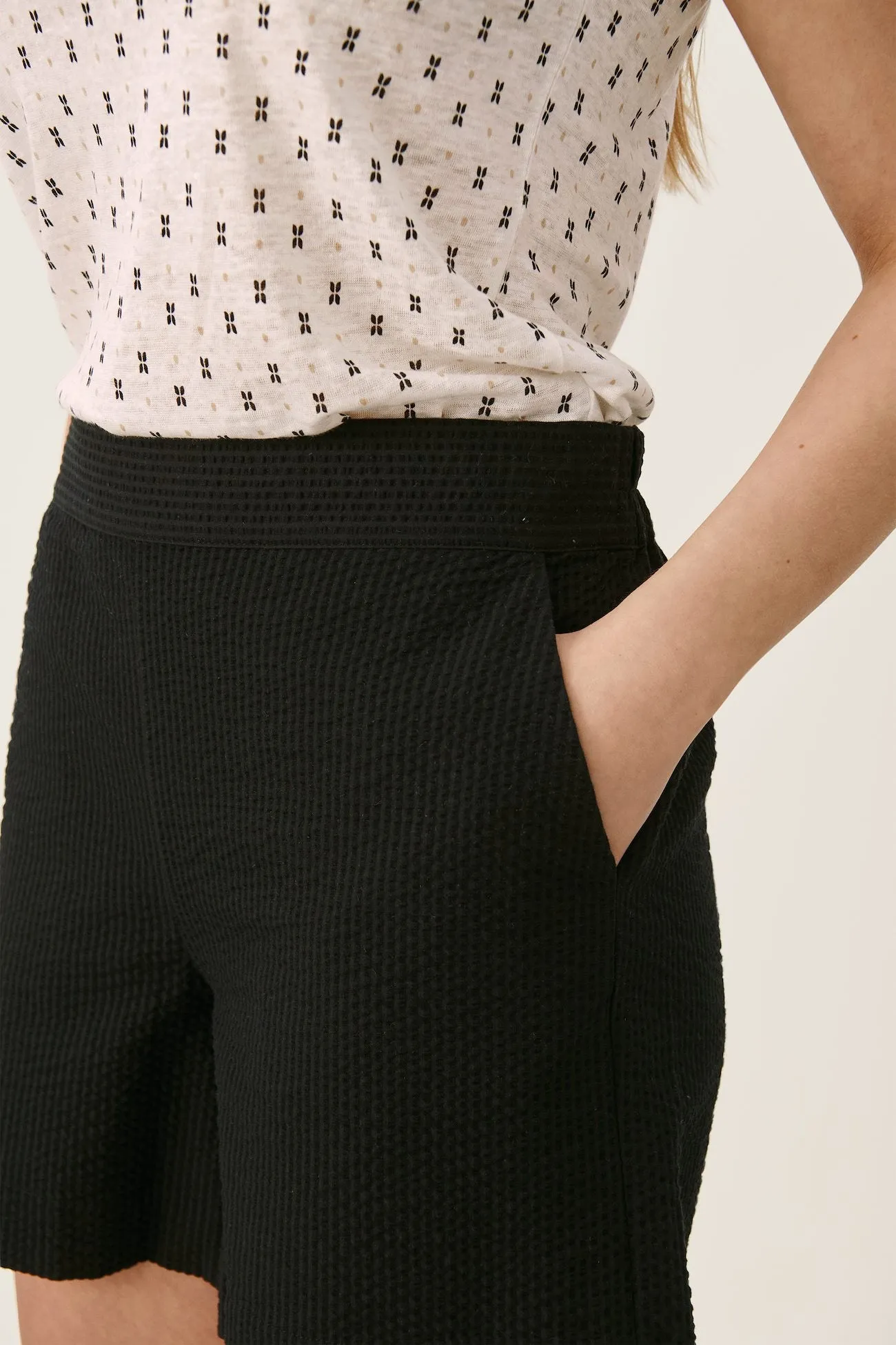 Part Two Iwona Shorts (Black)