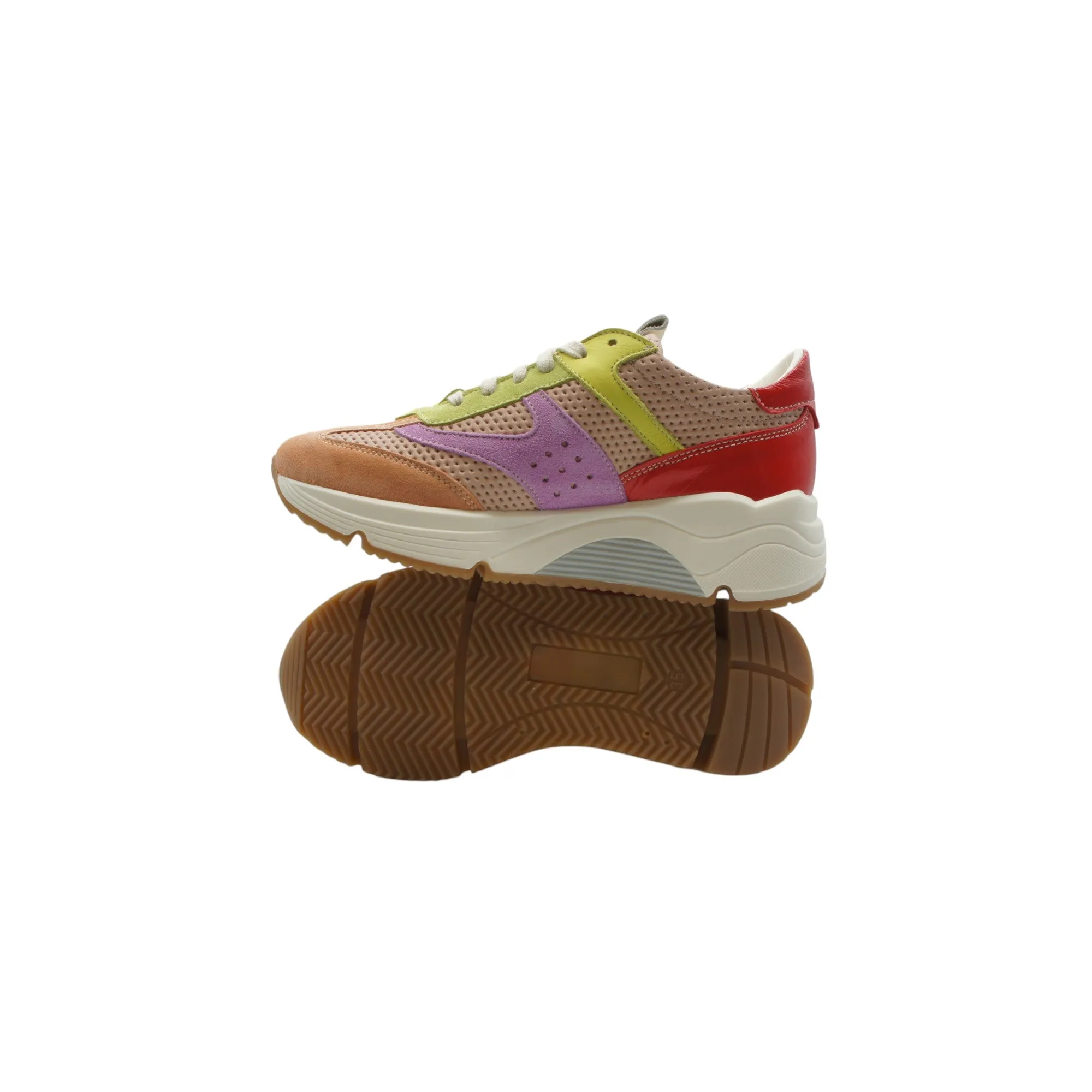 Perforated Leather Running Shoes D770