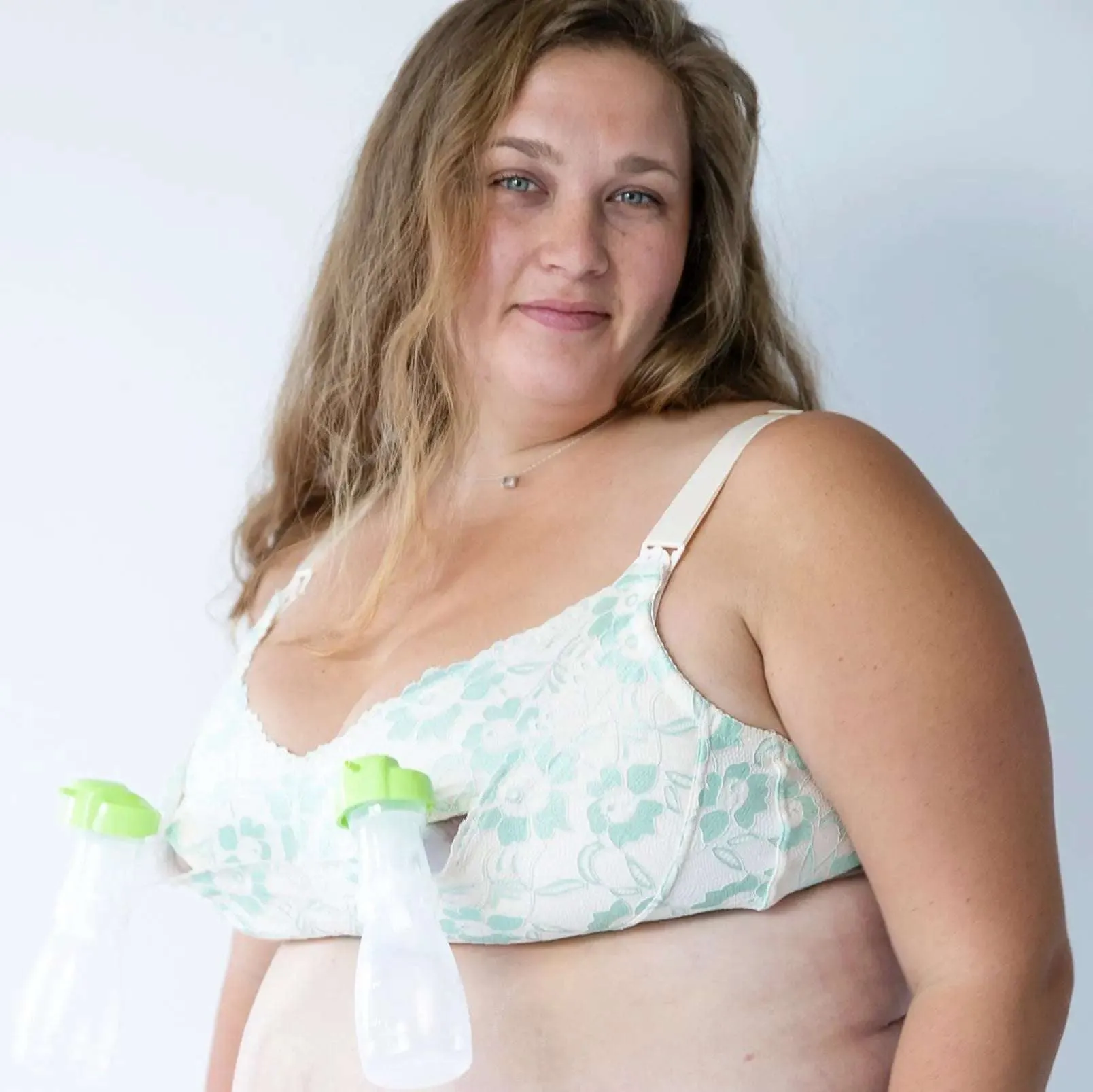 Pippa Cushioned Nursing   Handsfree Pumping Bra