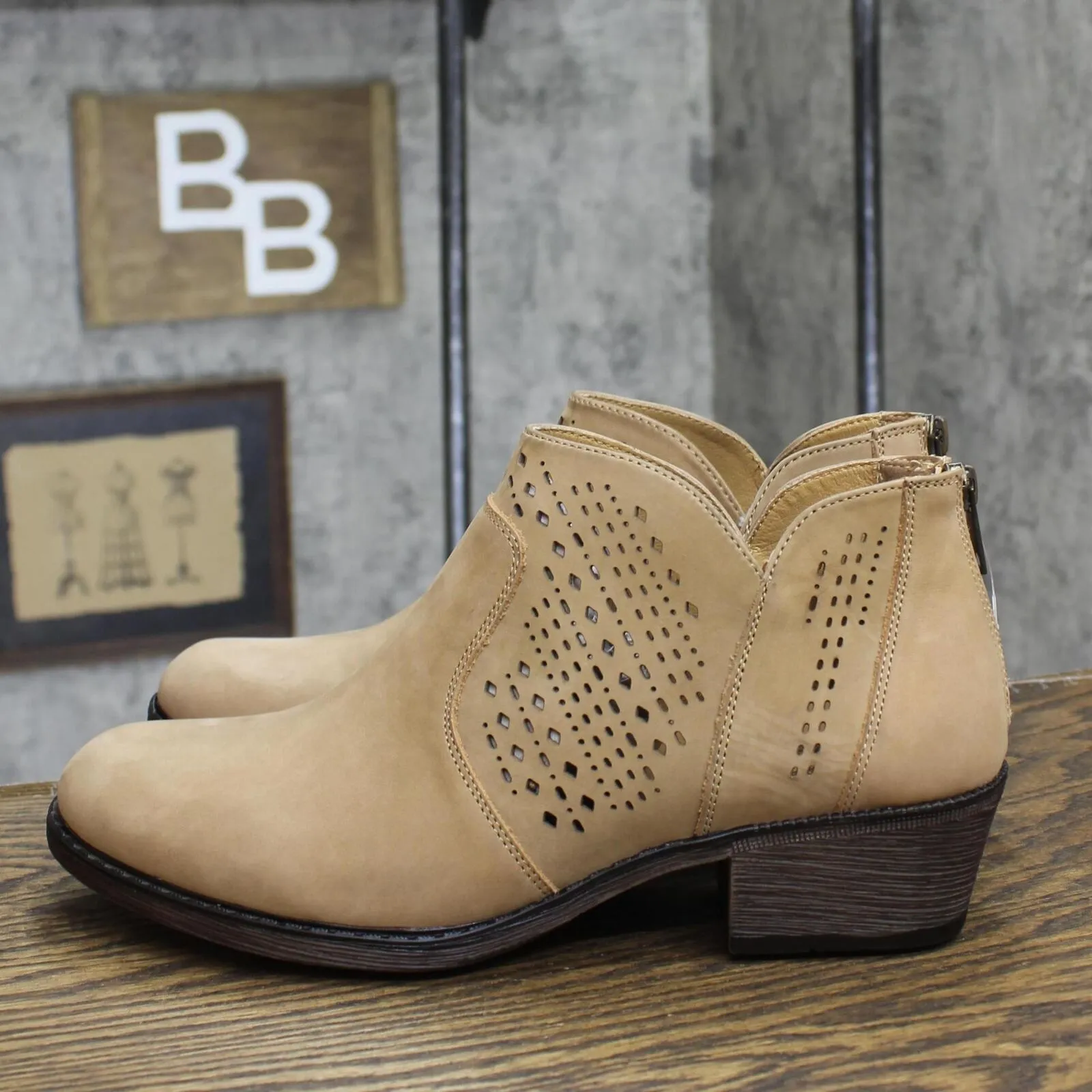 Propet Women's  Remy Ankle Bootie WFX155S Taupe Brown 11M