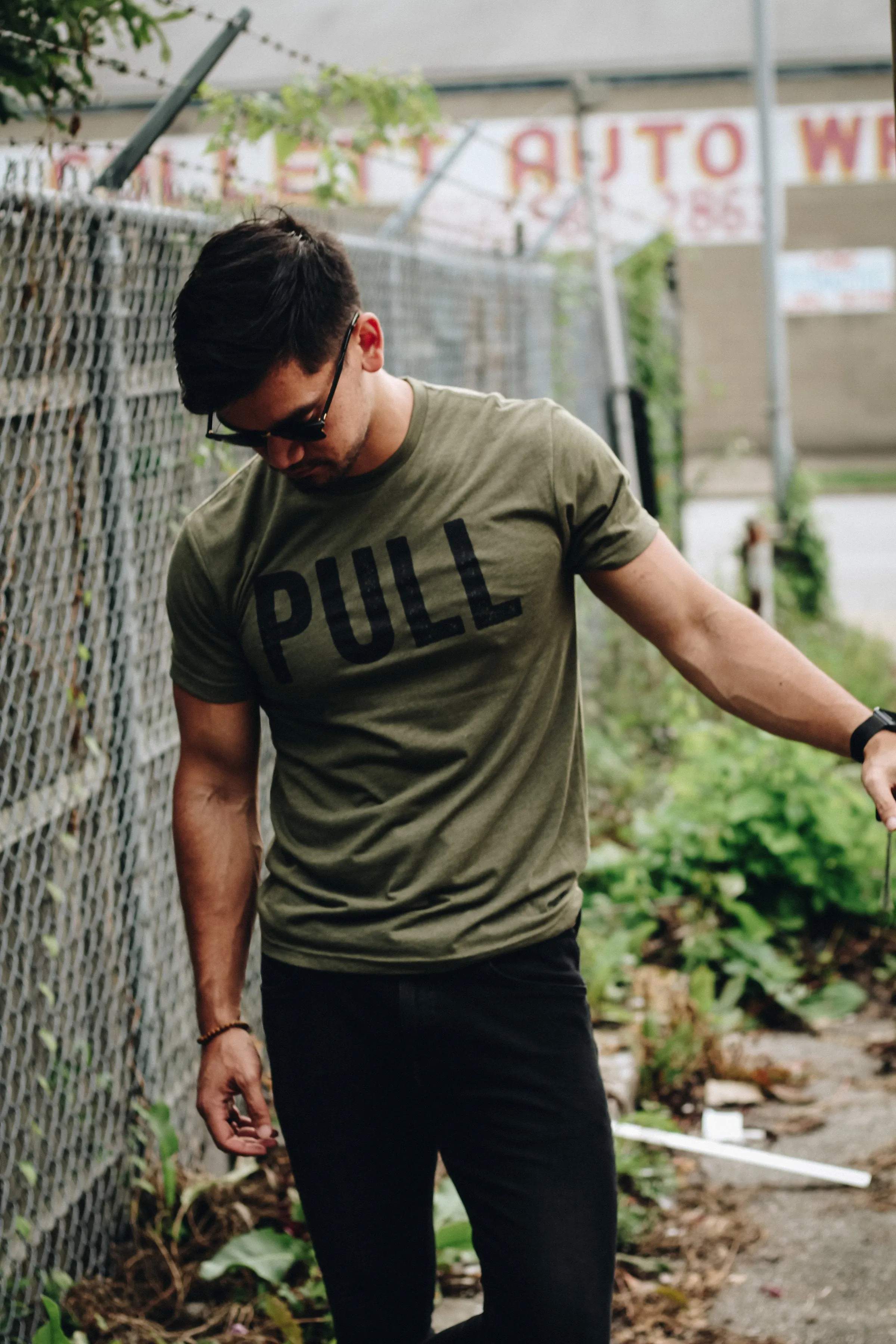 PULL Triblend Tee - Olive