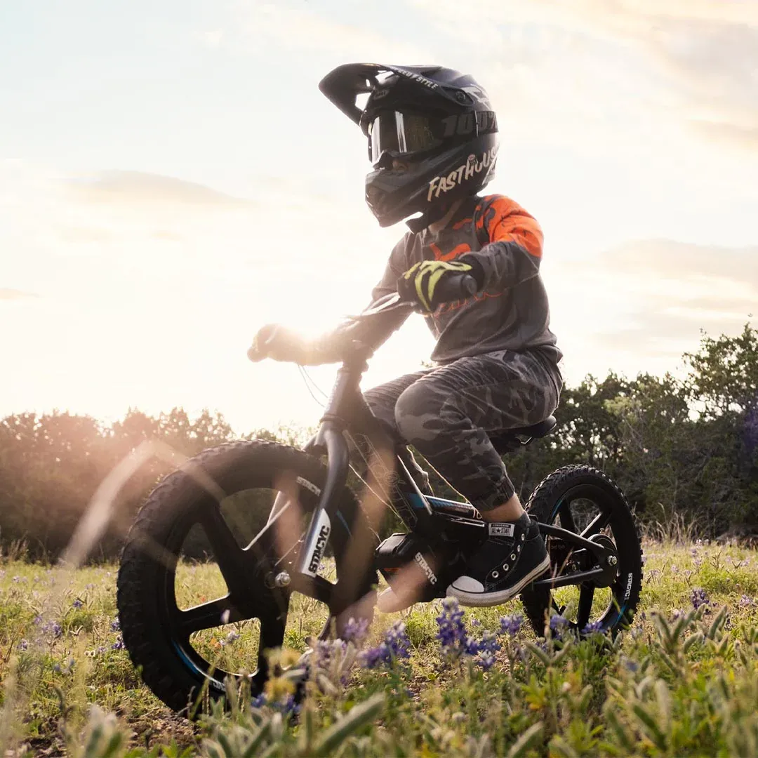 Stacyc 16eDrive Brushless E-Bike for Ages 5-7