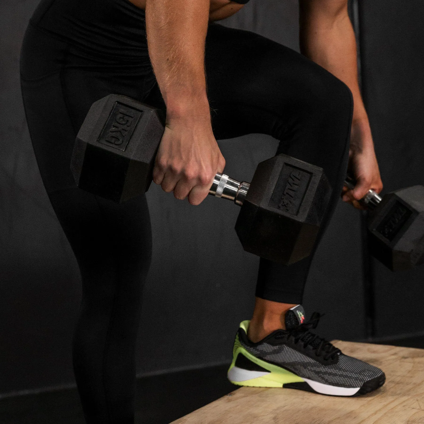 TWL - RUBBER HEX DUMBBELL - PAIR - BLACK