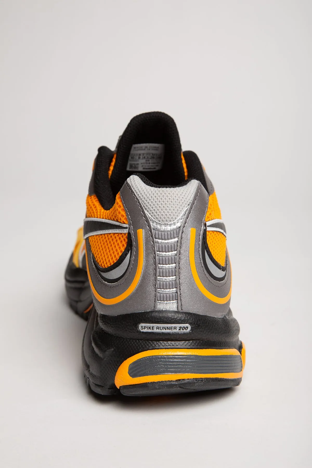 VETEMENTS | SPIKE RUNNER 200