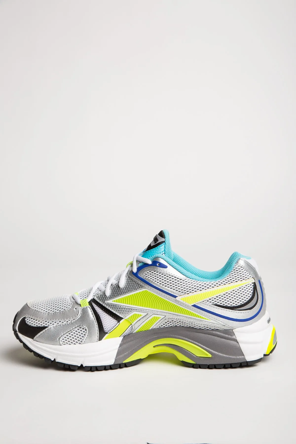 VETEMENTS | SPIKE RUNNER 200