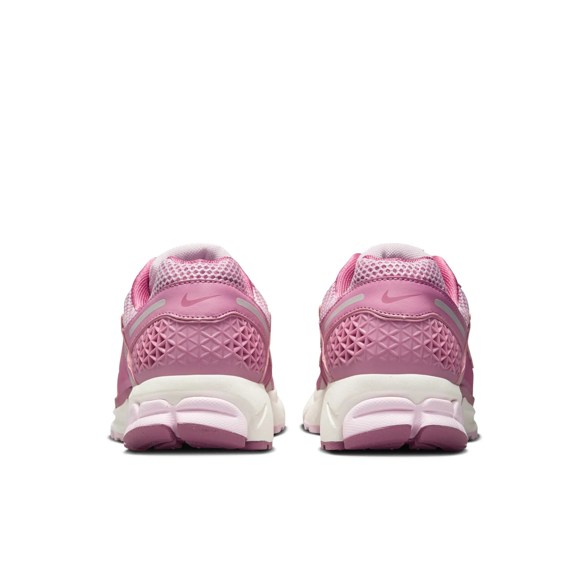 Women's Nike Zoom Vomero 5 'Elemental Pink'